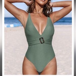 Cupshe Swimsuit NWT